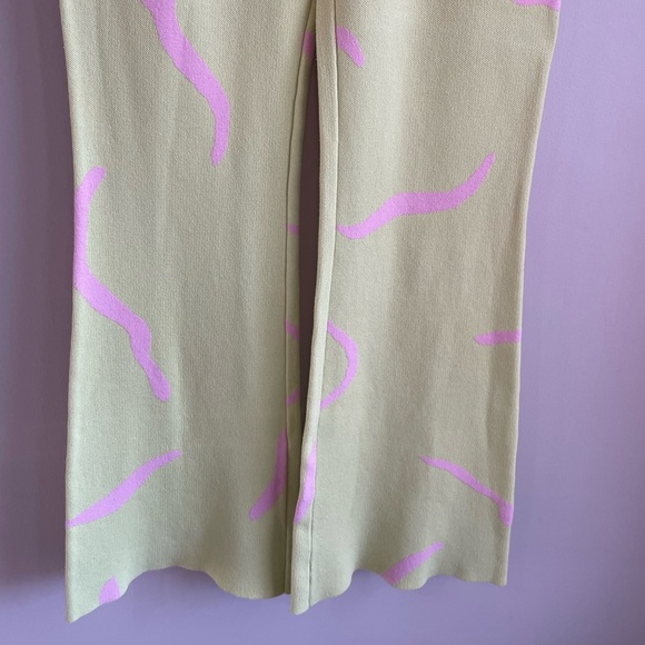 White Fox Knitted Flare Pants - Lime Green + Pink Retro Squiggle Pattern - Small - Picture 14 of 14